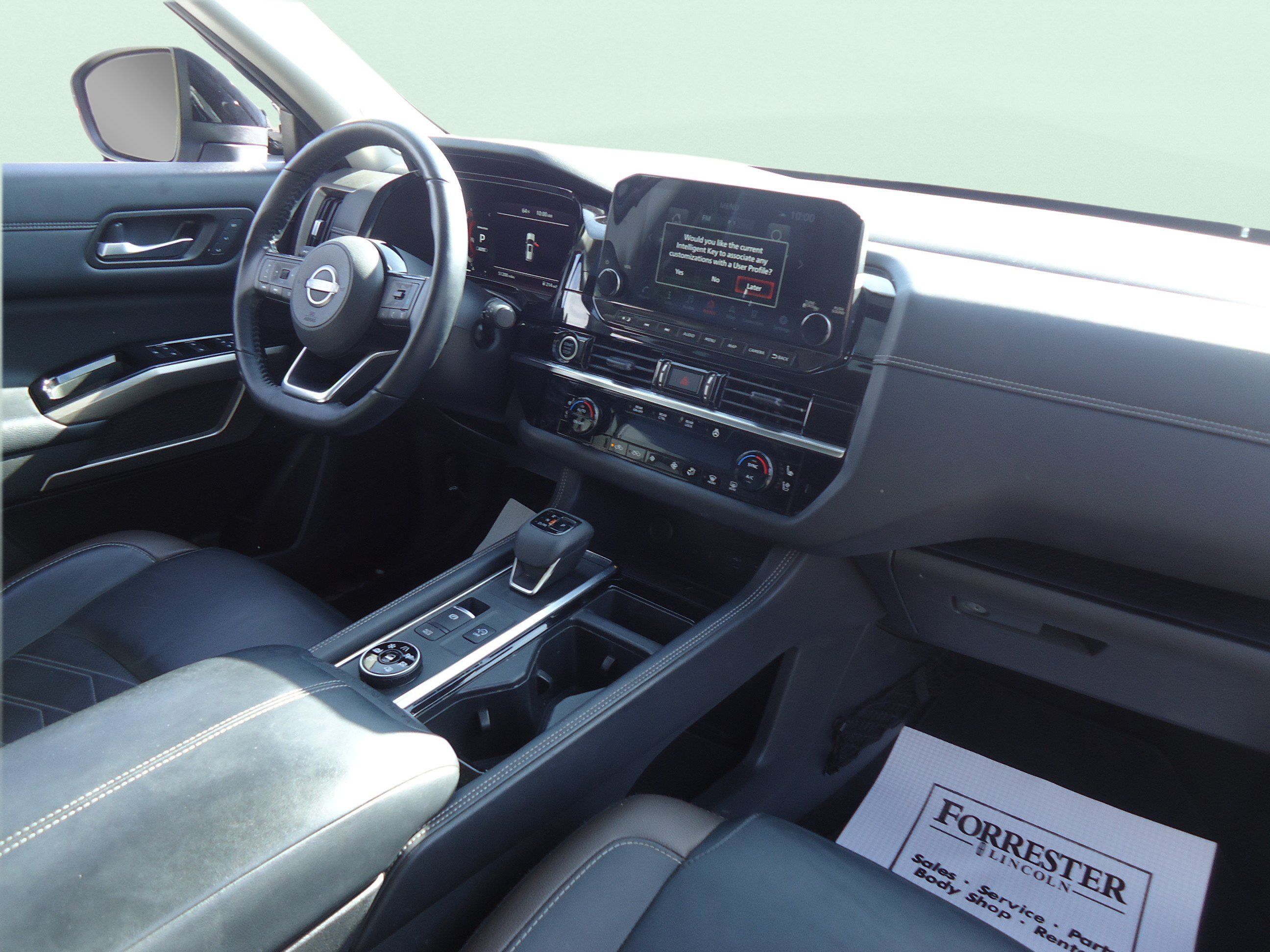 Used 2023 Nissan Pathfinder Platinum AWD/4WD image 30