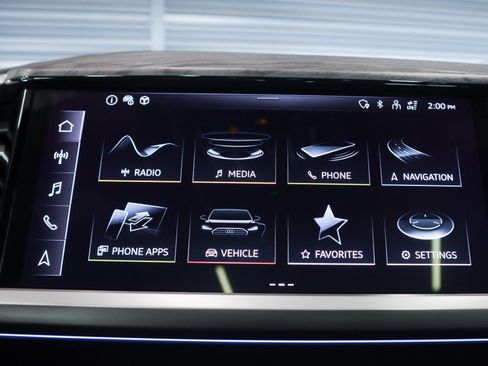 Certified 2024 Audi Q4 e-tron Premium Plus image 21