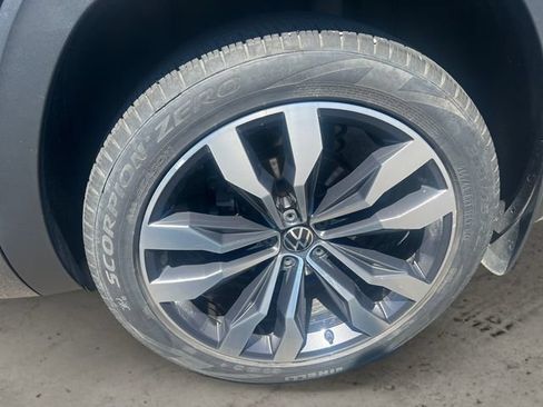 Used 2022 Volkswagen Atlas SEL Premium AWD/4WD image 9