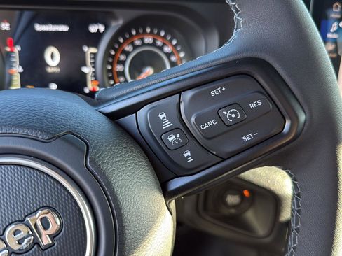 New 2026 Jeep Wrangler Willys AWD/4WD image 18