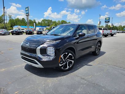 Used 2024 Mitsubishi Outlander SE