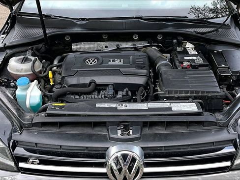 Used 2016 Volkswagen Golf R 4-Door w/ Driver Assistance Package AWD/4WD image 30