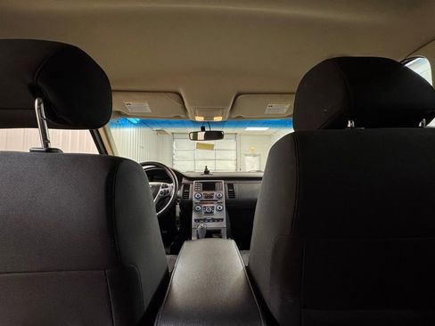 Used 2019 Ford Flex SE FWD image 20