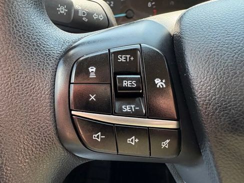Used 2020 Ford Escape SE FWD image 23
