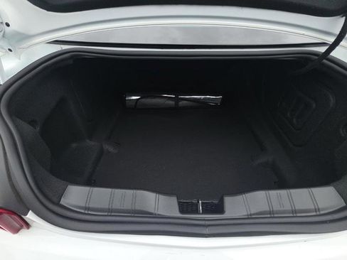 Used 2017 Chevrolet Camaro SS image 17