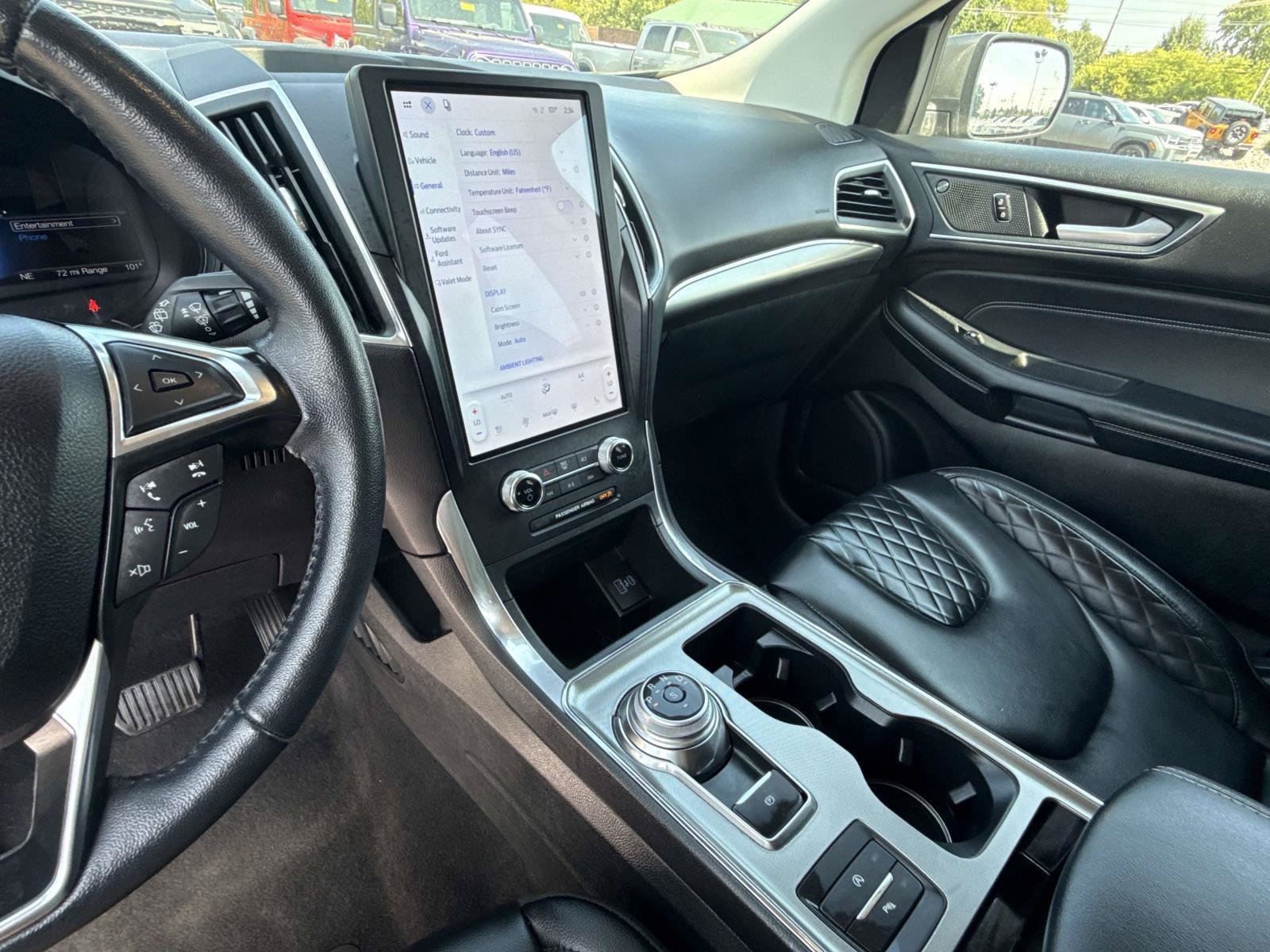 Used 2024 Ford Edge Titanium AWD/4WD image 28