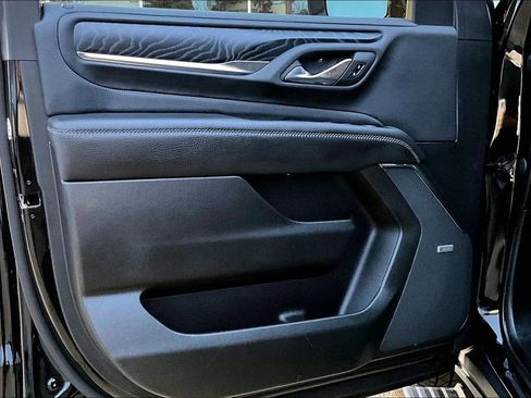 Used 2023 GMC Yukon Denali image 22