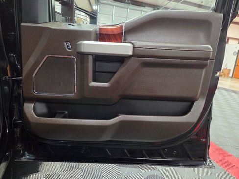 Used 2022 Ford F350 King Ranch w/ King Ranch Ultimate Package image 39