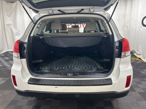 Used 2010 Subaru Outback 2.5i Premium image 18