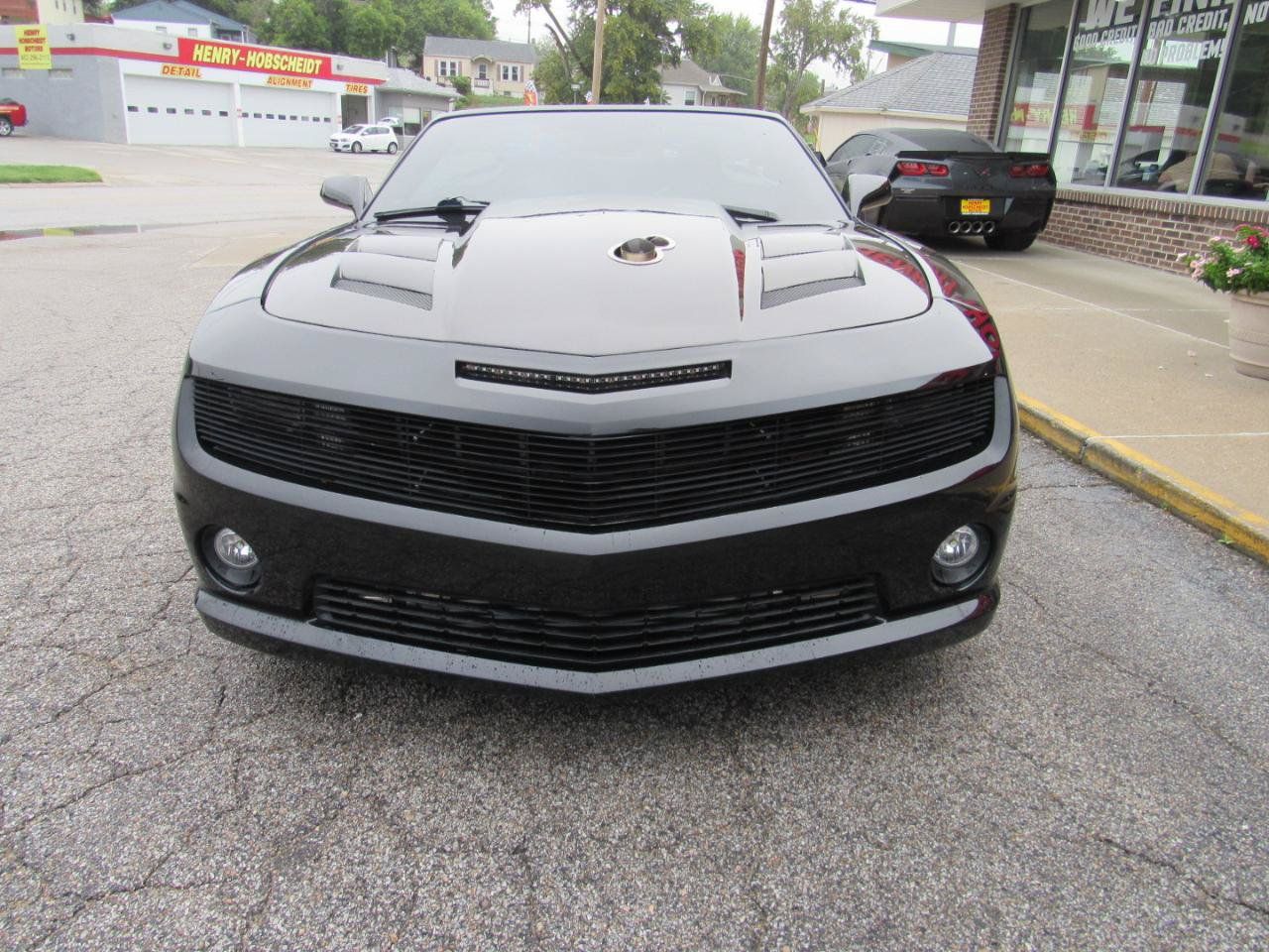 Used 2011 Chevrolet Camaro SS w/ RS Package RWD image 3