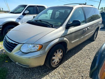 Used 2006 Chrysler Town & Country Touring
