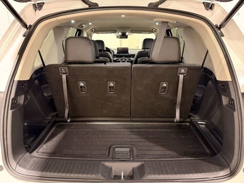 Used 2023 Honda Pilot EX-L image 10