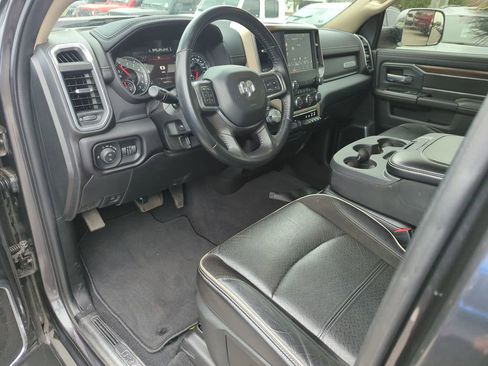 Used 2022 RAM 2500 Laramie AWD/4WD image 11