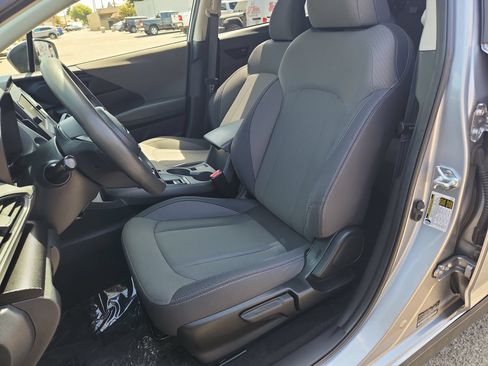 Used 2024 Subaru Crosstrek 2.0i w/ Crosstrek Mirror Package AWD/4WD image 13