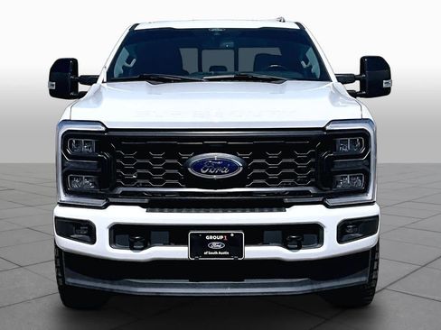 Used 2024 Ford F250 Lariat w/ Sport Appearance Package AWD/4WD image 4