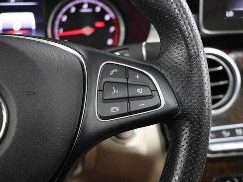Used 2019 Mercedes-Benz GLC 300 4MATIC Coupe image 22
