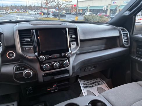 Used 2022 RAM 3500 Tradesman image 11