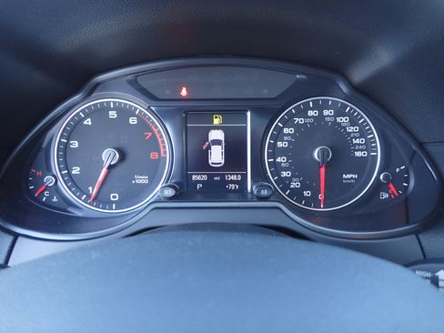 Used 2015 Audi Q5 2.0T Premium image 18