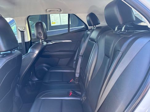 Used 2024 Buick Envision Preferred AWD/4WD image 21