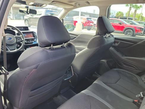 Used 2022 Subaru Forester Premium AWD/4WD image 16