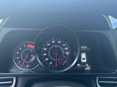 Used 2021 Hyundai Elantra SE FWD image 18