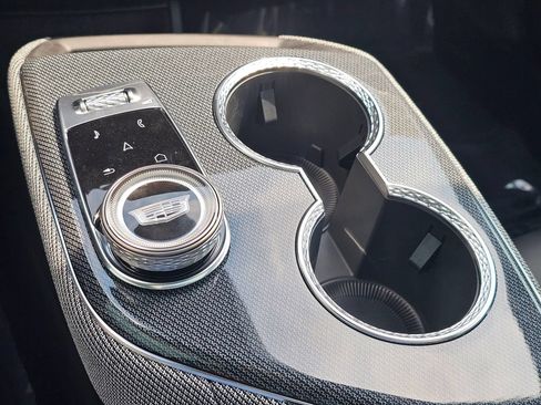 New 2026 Cadillac Optiq Sport 1 AWD/4WD image 32