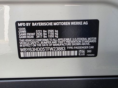 Used 2026 BMW i4 eDrive40 w/ Parking Assistance Package RWD image 20