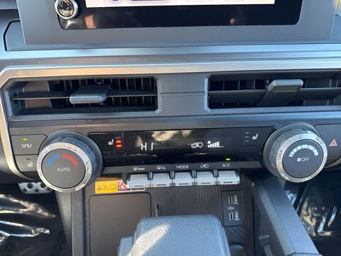 Used 2025 Toyota 4Runner TRD Sport image 18