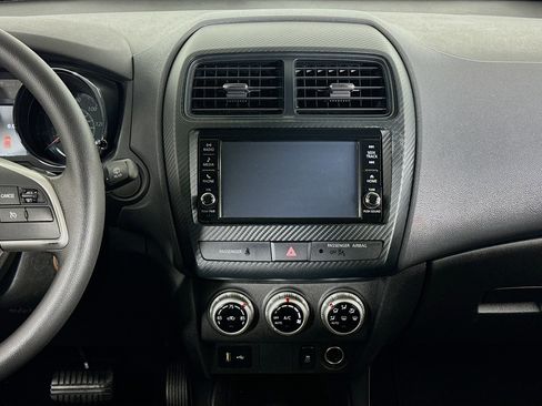 Used 2021 Mitsubishi Outlander Sport ES image 26