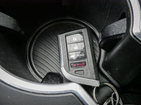 Used 2024 Acura MDX SH-AWD w/ Technology Package image 37