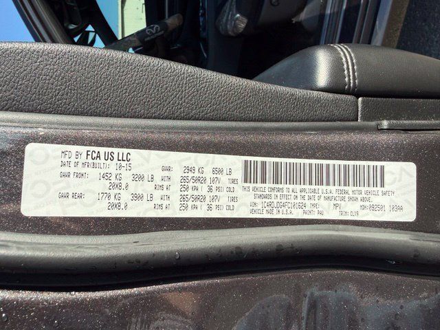 Used 2015 Dodge Durango Limited w/ Nav & Power Liftgate Group AWD/4WD image 10