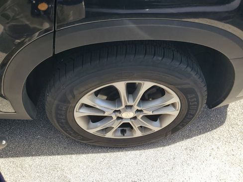 Used 2020 Hyundai Palisade SE FWD image 5