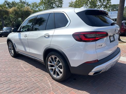 Used 2022 BMW X5 xDrive40i w/ Premium Package AWD/4WD image 8