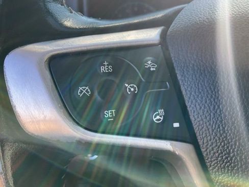 Used 2019 GMC Canyon Denali image 9