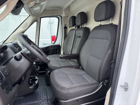Used 2022 RAM ProMaster 3500 FWD image 9