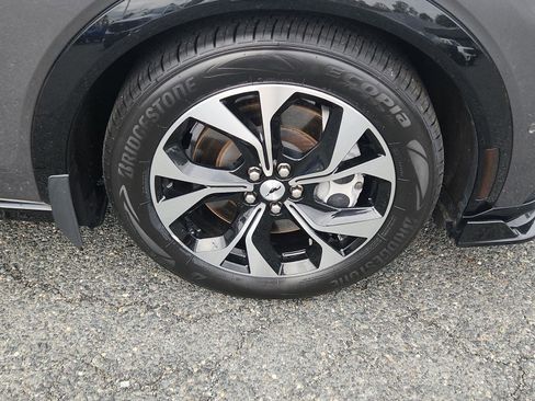 Used 2021 Ford Mustang Mach-E Premium image 8