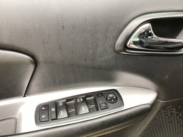 Used 2018 Dodge Journey SE w/ Connectivity Group FWD image 25