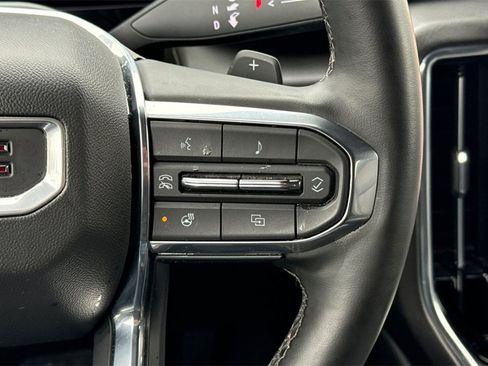 Used 2025 GMC Yukon Elevation image 35