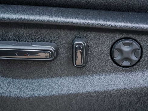 Used 2026 Honda Odyssey Touring image 21