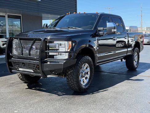 Used 2019 Ford F250 King Ranch w/ King Ranch Ultimate Package AWD/4WD image 4