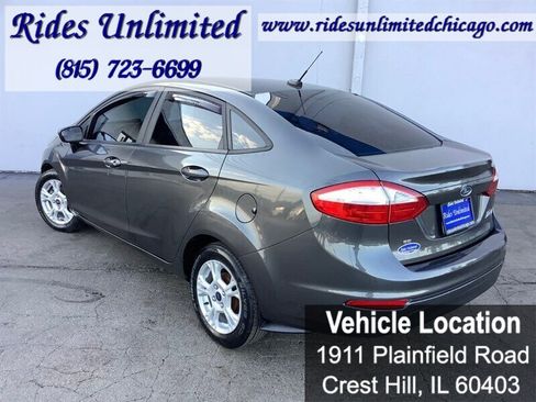 Used 2016 Ford Fiesta SE image 4