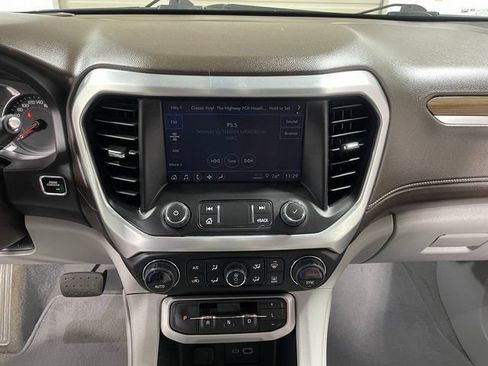 Used 2023 GMC Acadia SLE w/ LPO, Cargo Package AWD/4WD image 16