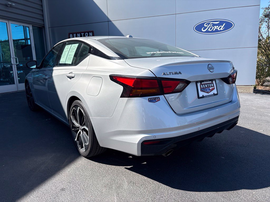 Used 2024 Nissan Altima 2.5 SR FWD image 6
