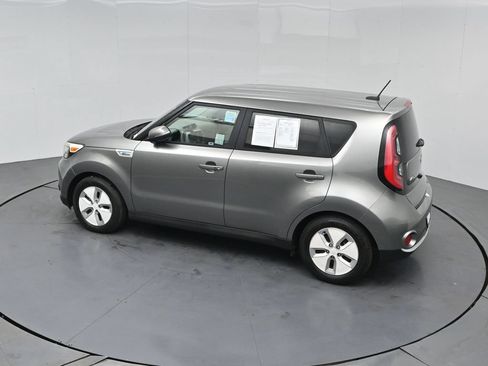 Used 2016 Kia Soul EV + FWD image 47