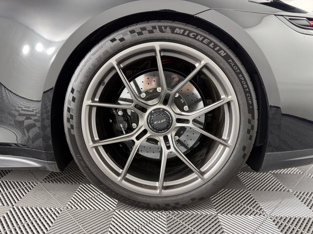 Certified 2026 Porsche 911 GT3 RWD image 15