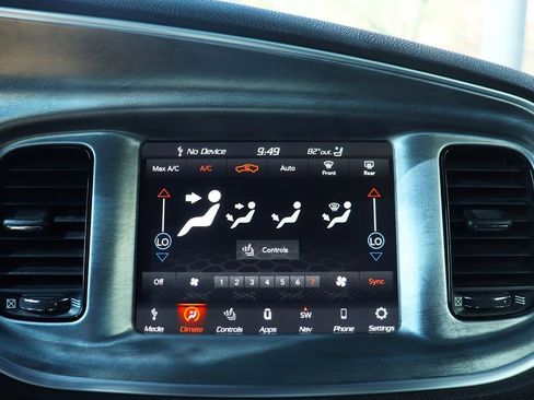 Used 2018 Dodge Charger R/T image 46