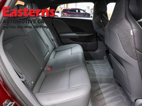Used 2024 Lucid Air Pure RWD image 22