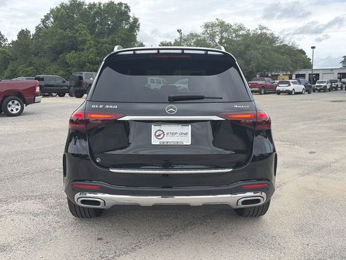 Used 2025 Mercedes-Benz GLE 350 4MATIC image 6