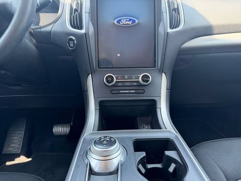Used 2023 Ford Edge SE w/ Black Appearance Package AWD/4WD image 11