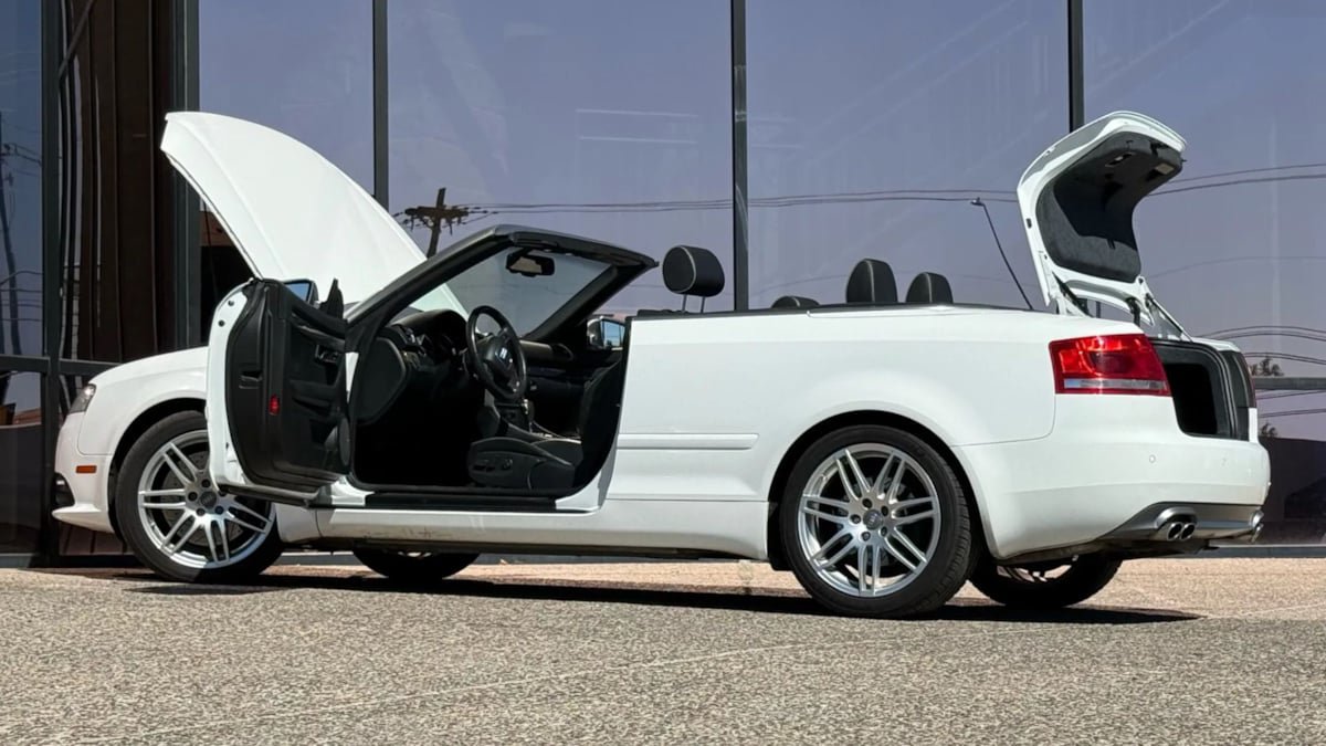 Used 2008 Audi S4 Cabriolet AWD/4WD image 33